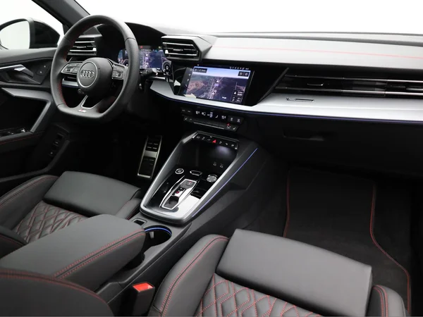 AUDI A3 Sportback PHEV (2025) — foto 18 van 24