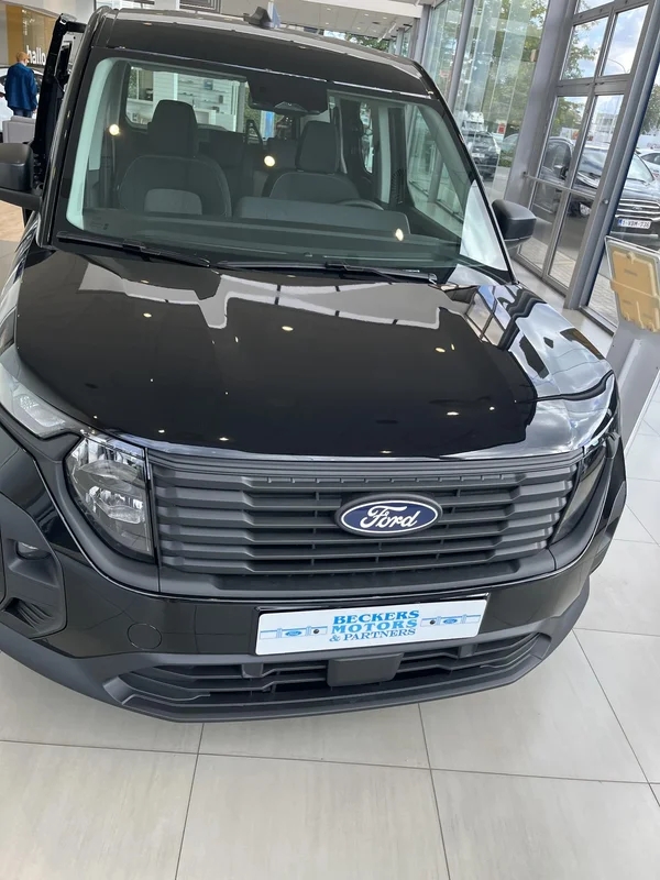 Ford Tourneo Courier (2026) — foto 8 van 11