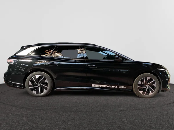 VOLKSWAGEN ID.7 Tourer (2024) — foto 16 van 24