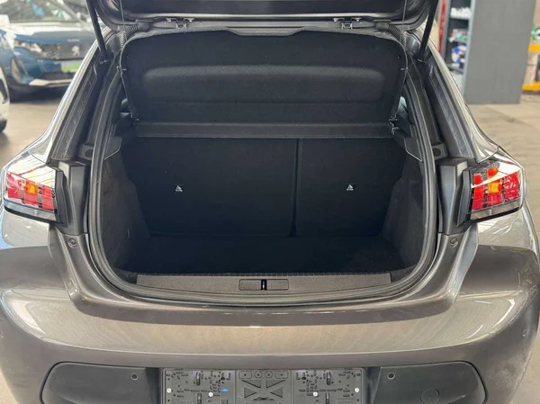 Peugeot 208 (2023) — foto 13 van 17