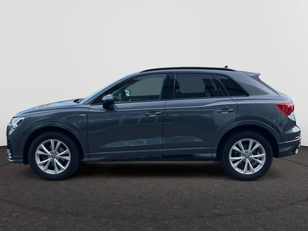 AUDI Q3 (2019) — foto 12 van 23