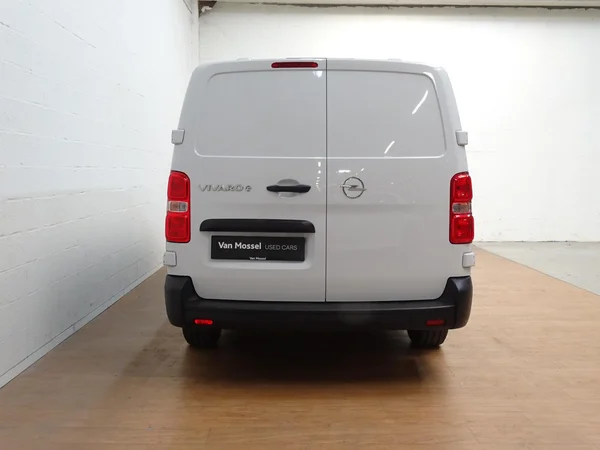 Opel Vivaro (2024) — foto 32 van 33