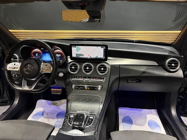 Mercedes-Benz C (2021) — foto 2 van 32