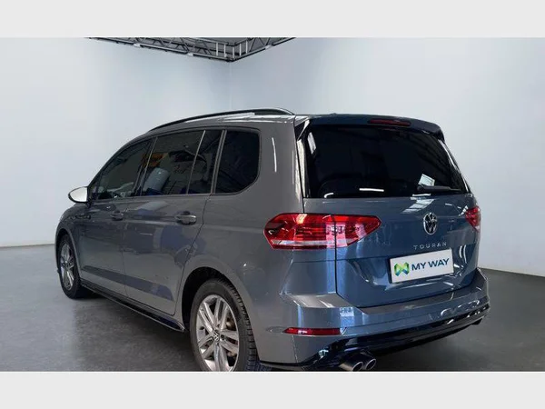 Volkswagen Touran (2024) — foto 29 van 32