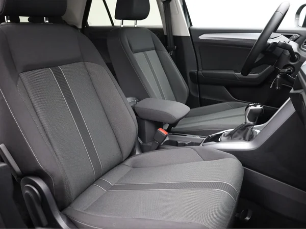 VOLKSWAGEN T-Roc (2022) — foto 14 van 19