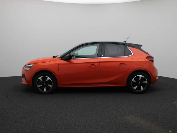 Opel Corsa-e (2022) — foto 33 van 38