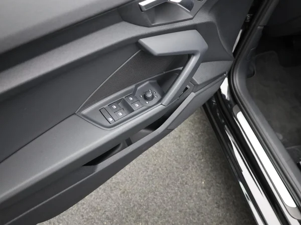 AUDI A3 Sportback (2024) — foto 5 van 20