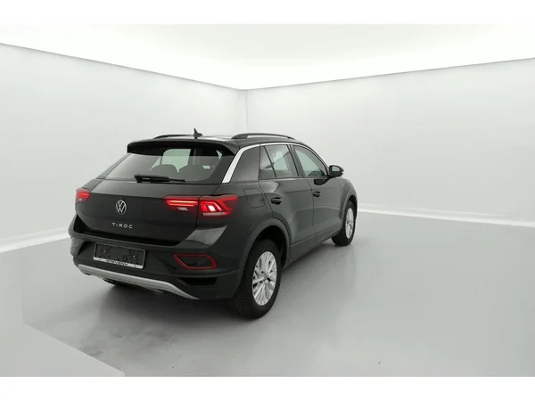 VOLKSWAGEN T-Roc (2024) — foto 25 van 36