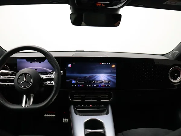 Mercedes-Benz CLA (2026) — foto 17 van 31