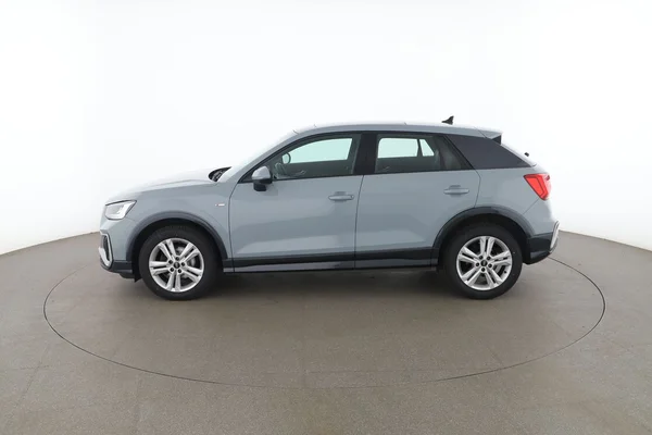 Audi Q2 (2021) — foto 9 van 16