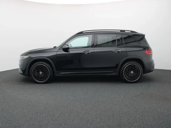 Mercedes-Benz EQB (2025) — foto 23 van 28