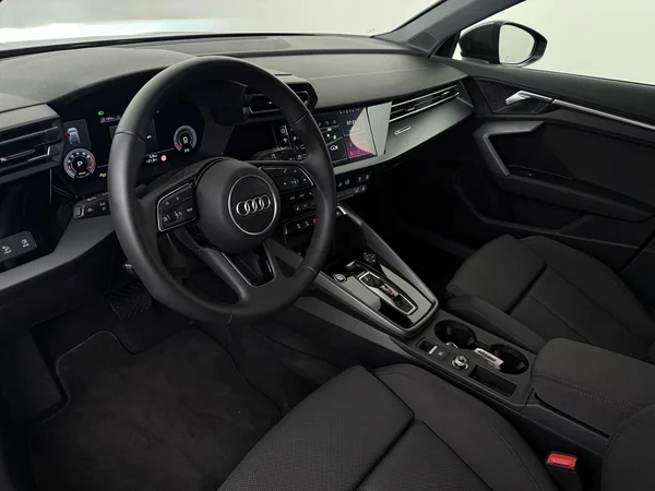 AUDI A3 Sportback (2025) — foto 15 van 18