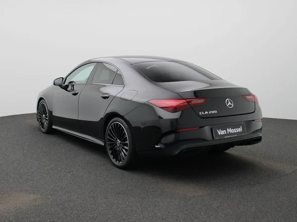 Mercedes-Benz CLA (2025) — foto 12 van 40
