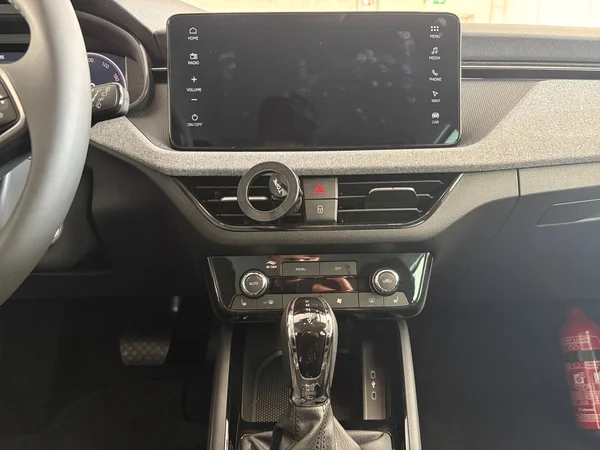 SKODA Scala (2025) — foto 16 van 24