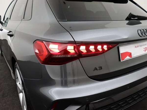 AUDI A3 Sportback (2025) — foto 7 van 18