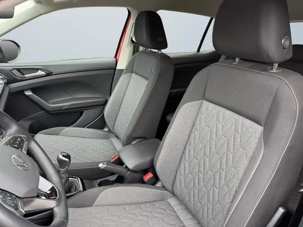 VOLKSWAGEN T-Cross (2024) — foto 3 van 29