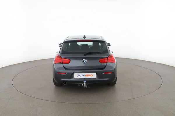 BMW 1-serie (2019) — foto 11 van 16