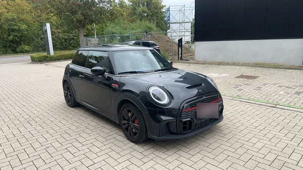 MINI Cooper (2024) — foto 7 van 13