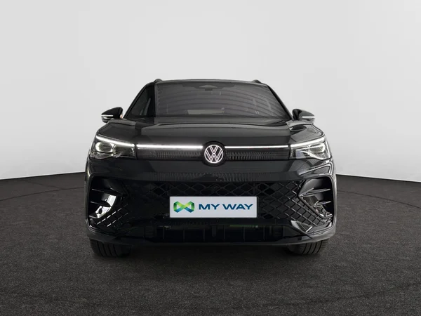 VOLKSWAGEN Tiguan eHybrid (PHEV) (2025) — foto 22 van 24