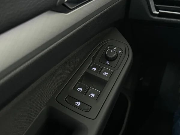 VOLKSWAGEN Golf Variant (2022) — foto 20 van 28