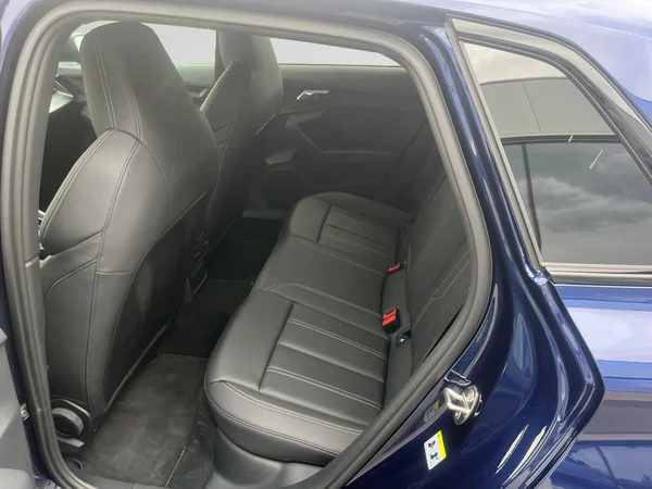 AUDI A3 Sportback (2024) — foto 3 van 24