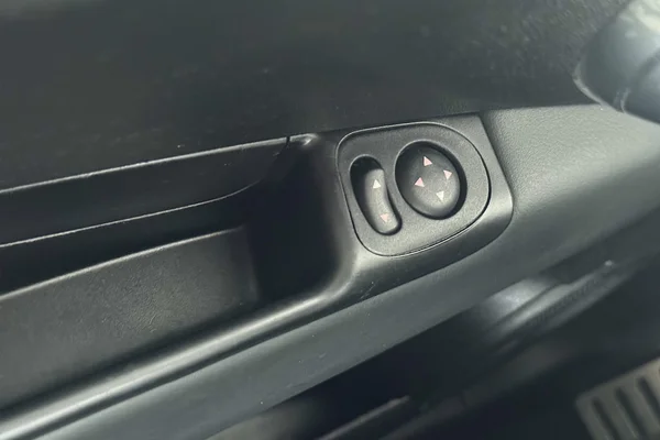 Abarth 595 (2021) — foto 11 van 27