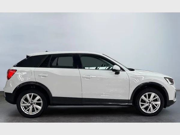 Audi Q2 (2023) — foto 23 van 28