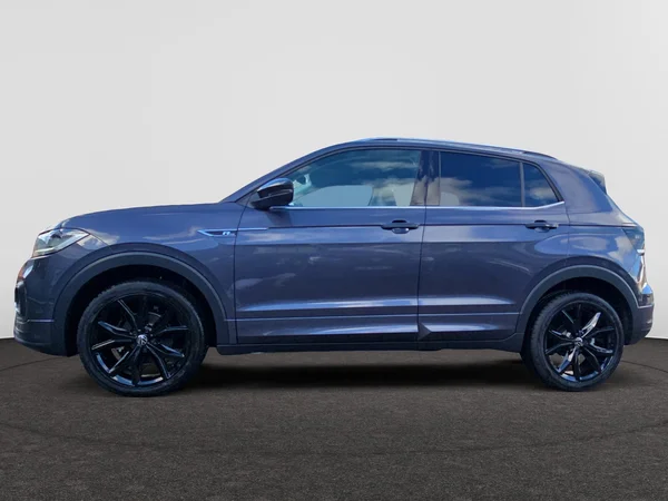 VOLKSWAGEN T-Cross (2024) — foto 12 van 24