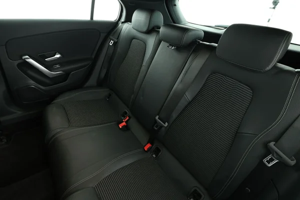 Mercedes-Benz A-Klasse (2020) — foto 5 van 16