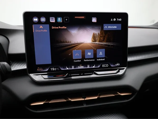 CUPRA Terramar e-Hybrid (PHEV) (2025) — foto 14 van 24