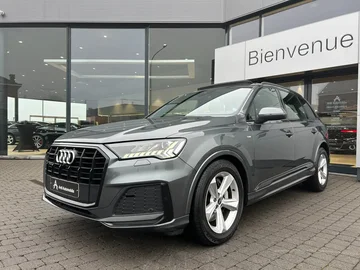 Audi Q7 ea77c1bb-dbce-4199-a7d3-ca2a71384146