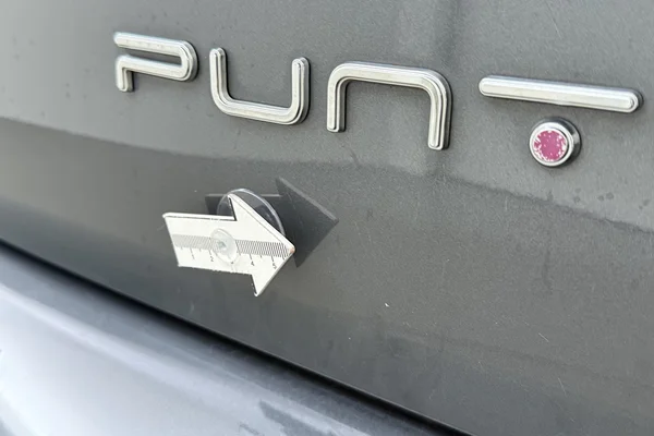 Fiat Punto (2017) — foto 33 van 39