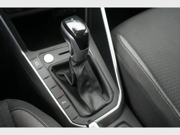 VOLKSWAGEN Polo (2023) — foto 3 van 25
