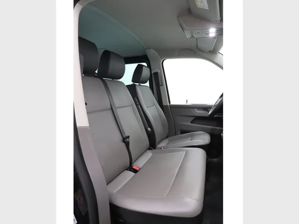 VOLKSWAGEN Transporter T6.1 1000 Combi Swb (2022) — foto 10 van 25