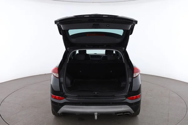 Hyundai Tucson (2018) — foto 7 van 16