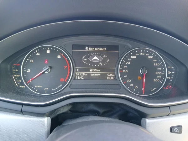 AUDI A5 Coupé (2017) — foto 16 van 16