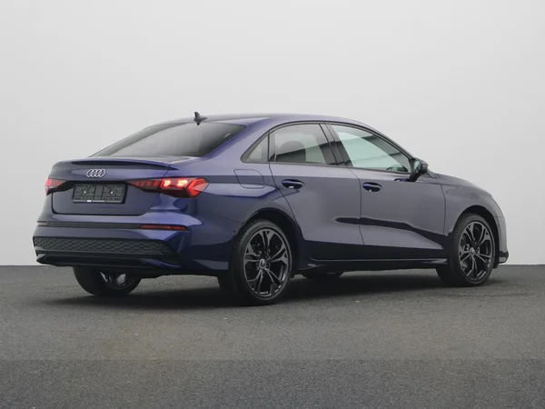 AUDI A3 Sedan (2025) — foto 12 van 22