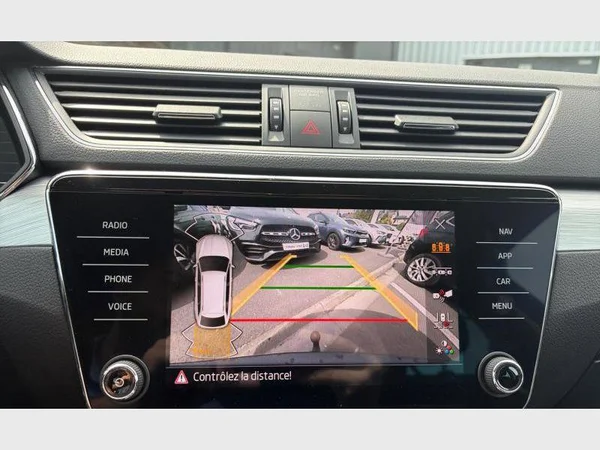 Skoda Superb Combi (2023) — foto 20 van 27