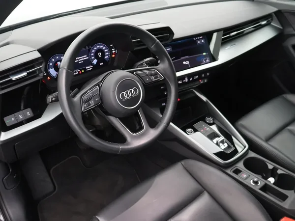 Audi A3 (2022) — foto 8 van 30