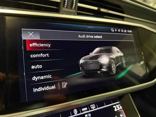 AUDI A6 Dsl (2022) — foto 15 van 30