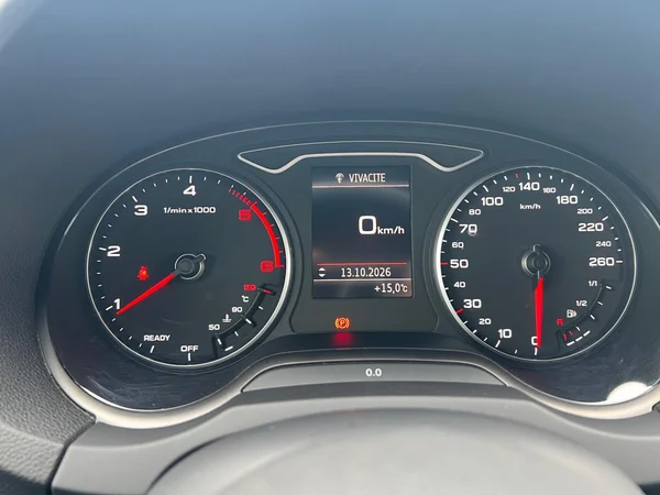 AUDI A3 Sedan Dsl (2019) — foto 17 van 18