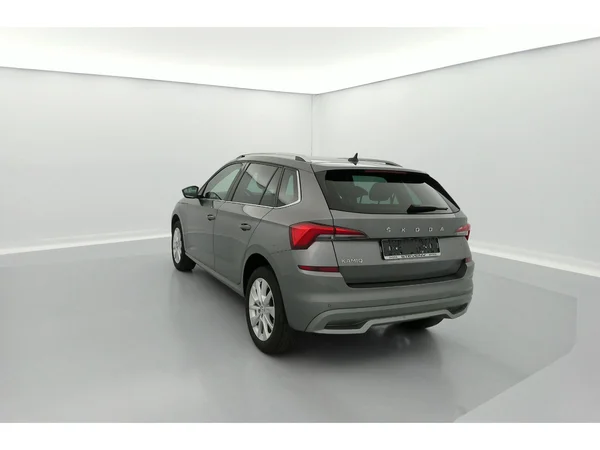 SKODA Kamiq (2023) — foto 2 van 36
