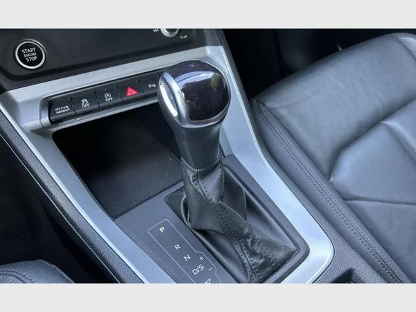 Audi Q3 Sportback (2023) — foto 13 van 33