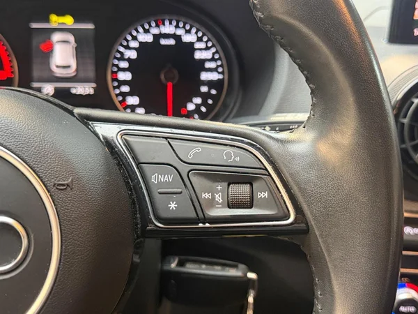 AUDI Q2 (2018) — foto 6 van 20