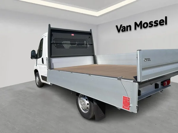 Opel Movano (2025) — foto 5 van 17