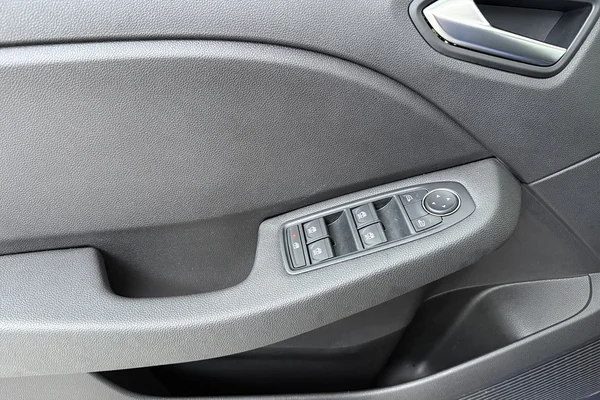 Renault Clio V Phase II (2026) — foto 8 van 18
