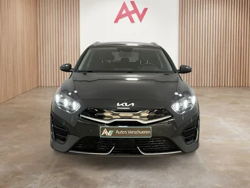 Kia Ceed-SW 54b86ae4-b7dc-4f93-82db-72f7073ff0da