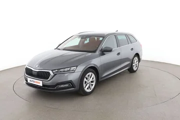 Skoda Octavia d4e1bcca-adf1-43d7-9f39-329f24d58b44