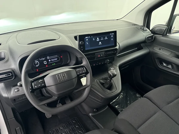 FIAT Doblo Cargo (2025) — foto 26 van 26