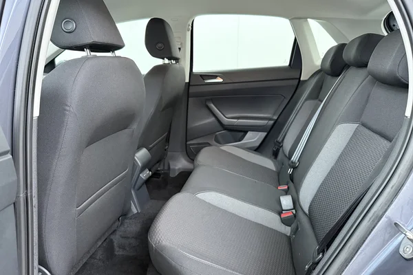 Volkswagen Polo (2024) — foto 15 van 16